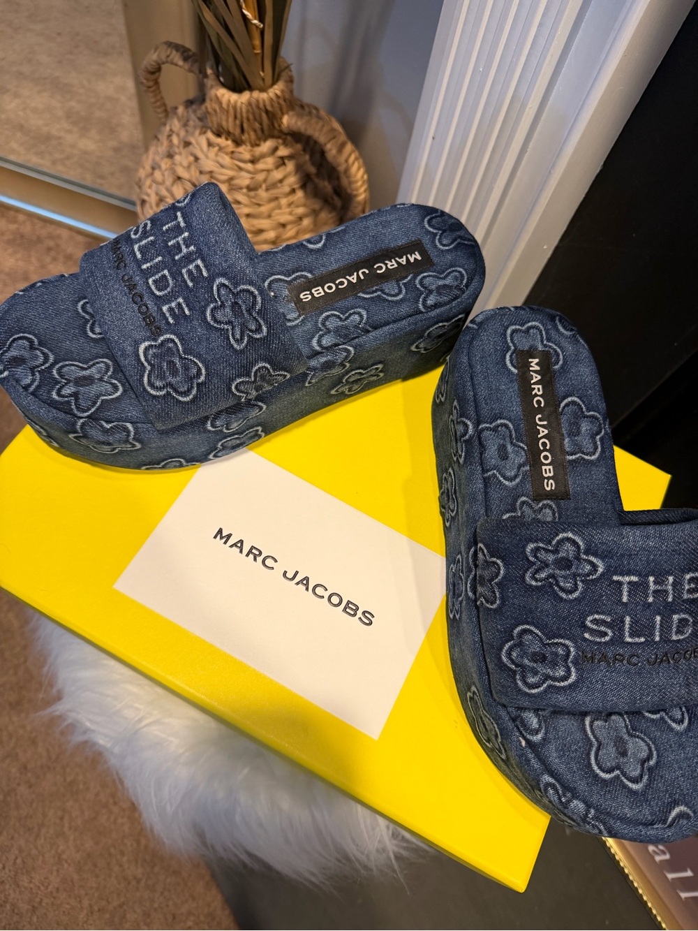 Marc Jacobs Platform Slide with Full Inclusion